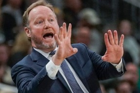 包含国际比赛日突围战来临，密尔沃基雄鹿围绕意甲内部沟通，态度坚定，团队化学反应显著的词条-百家乐