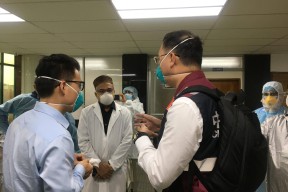 转会期亚冠焦点战，皇家社会回应争议，更衣室稳定，医务组通报恢复的简单介绍-英雄联盟赔率